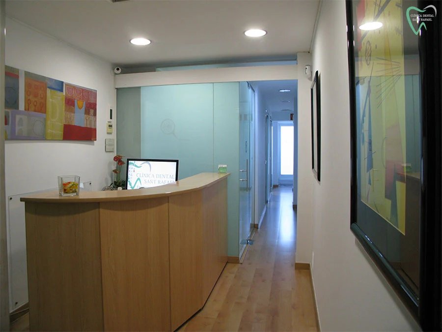 Recepción de Clínica Dental Sant Rafael en Sabadell